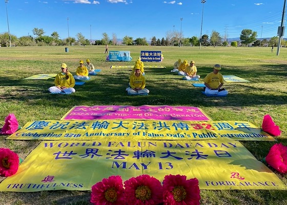Image for article Las Vegas, USA: Practitioners Hold Activities to Celebrate World Falun Dafa Day