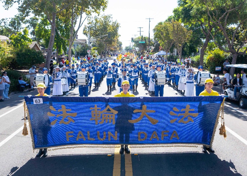 Image for article California: Falun Dafa Welcomed at the Parade of Champions