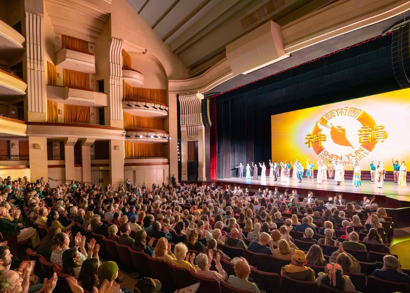 Image for article Australian, Spanish, and American Theatergoers Moved by Shen Yun: “A Message of Love and Kindness”