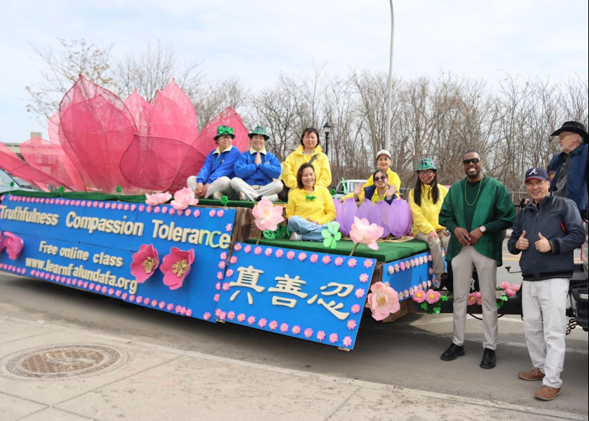 Image for article Syracuse, New York: Falun Dafa Float Wins Award in St. Patrick’s Day Parade