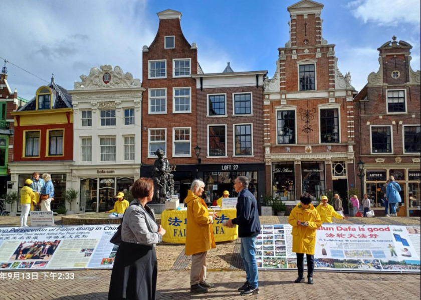 Image for article The Netherlands: People Condemn Persecution of Falun Dafa During Event in Alkmaar