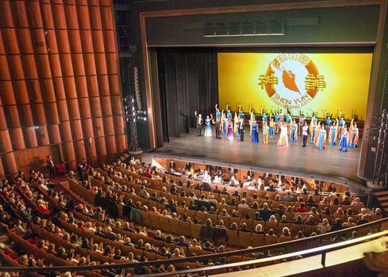 Image for article Shen Yun Performs on Three Continents During Chinese New Year: “Important to the Entire World”